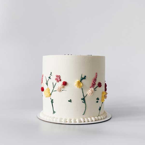 Dainty Flower Cake - Oh Sweet Day! Bake Shop